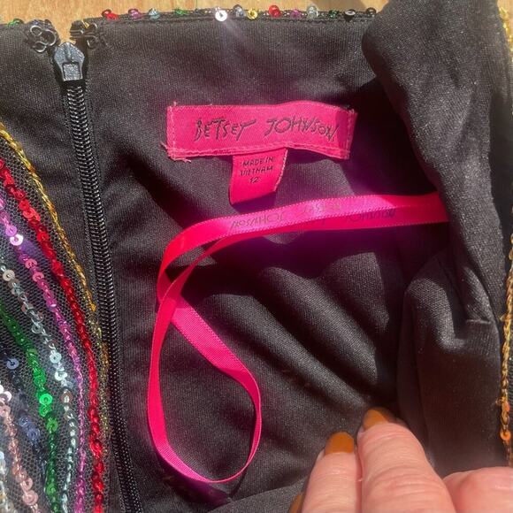 |Betsey Johnson| Rainbow Black Sequins Asymmetrical Midi Dress NWT Size 12 - Picture 4 of 6